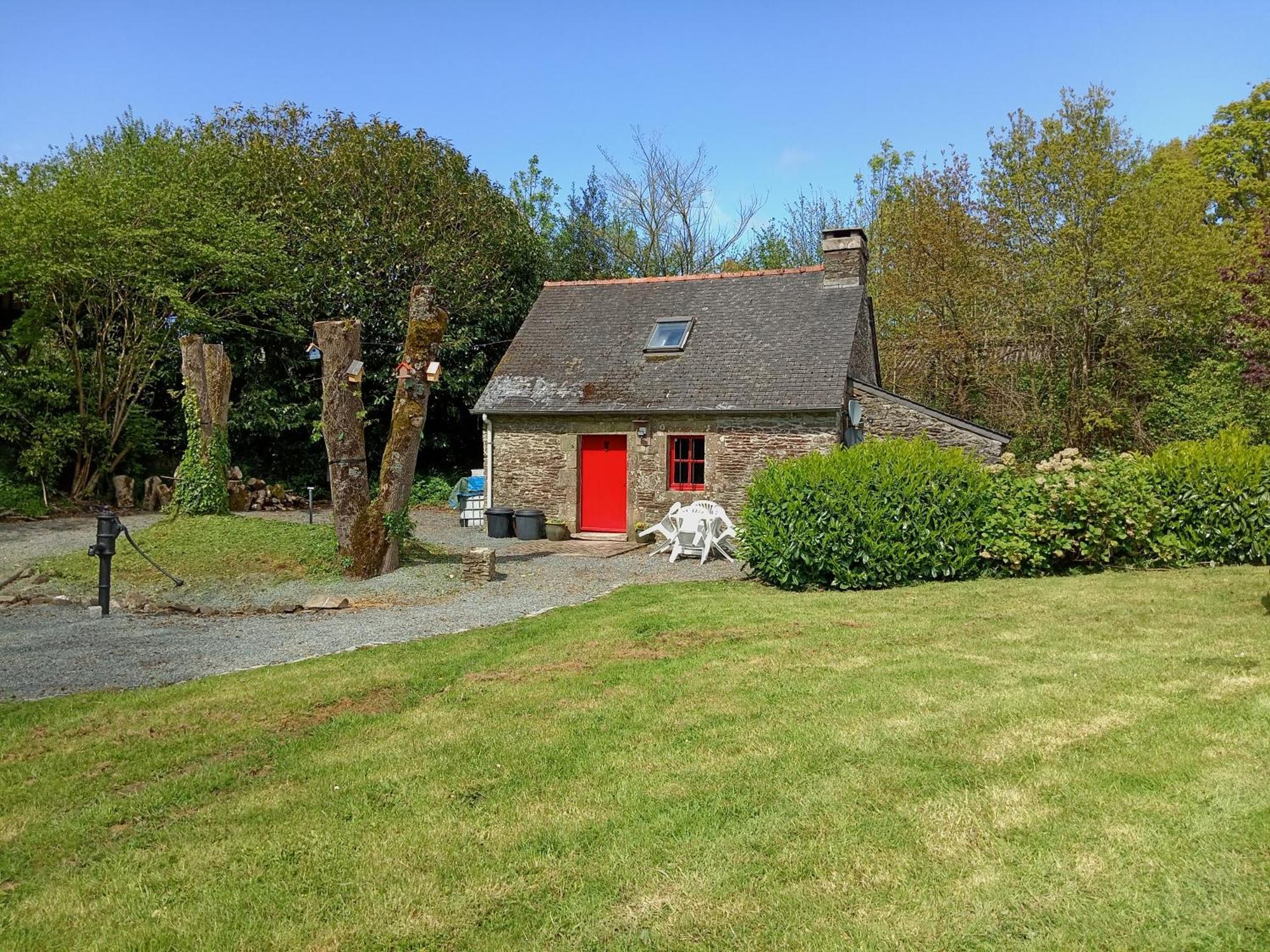Character Breton Cottage Carhaix-Plouguer Eksteriør bilde